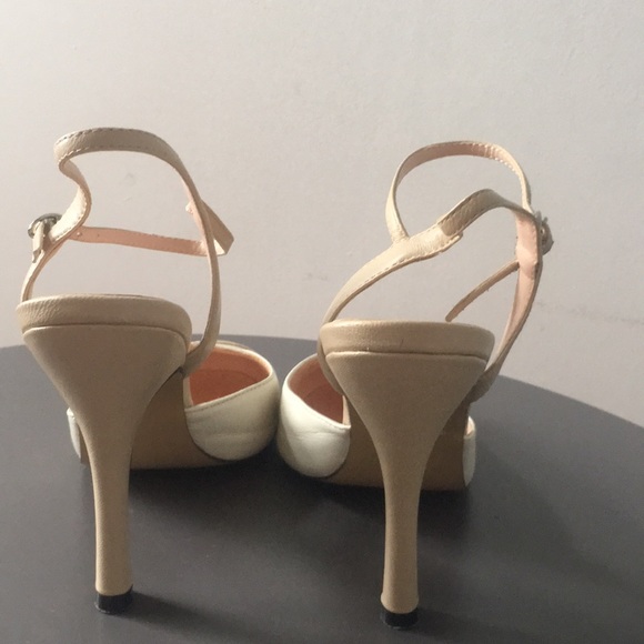 5$ with bundle 💜 Cute closed toes sling back heels - Picture 6 of 11